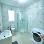Spacious, Bright & Modern 3 Bedrooms, Balcony Apic1-1 * Msida