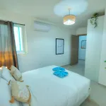 Spacious, Bright & Modern 3 Bedrooms, Balcony Apic1-1 *