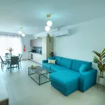 Spacious, Bright & Modern 3 Bedrooms, Balcony Apic1-1
