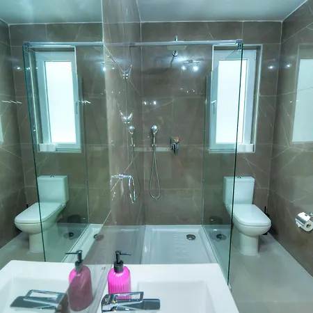 Spacious, Bright & Modern 3 Bedrooms, Balcony Apic1-1 Apartment Msida