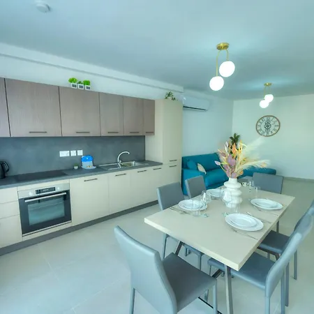 Apartamento Spacious, Bright & Modern 3 Bedrooms, Balcony Apic1-1