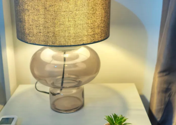 Spacious, Bright & Modern 3 Bedrooms, Balcony Apic1-1 Msida